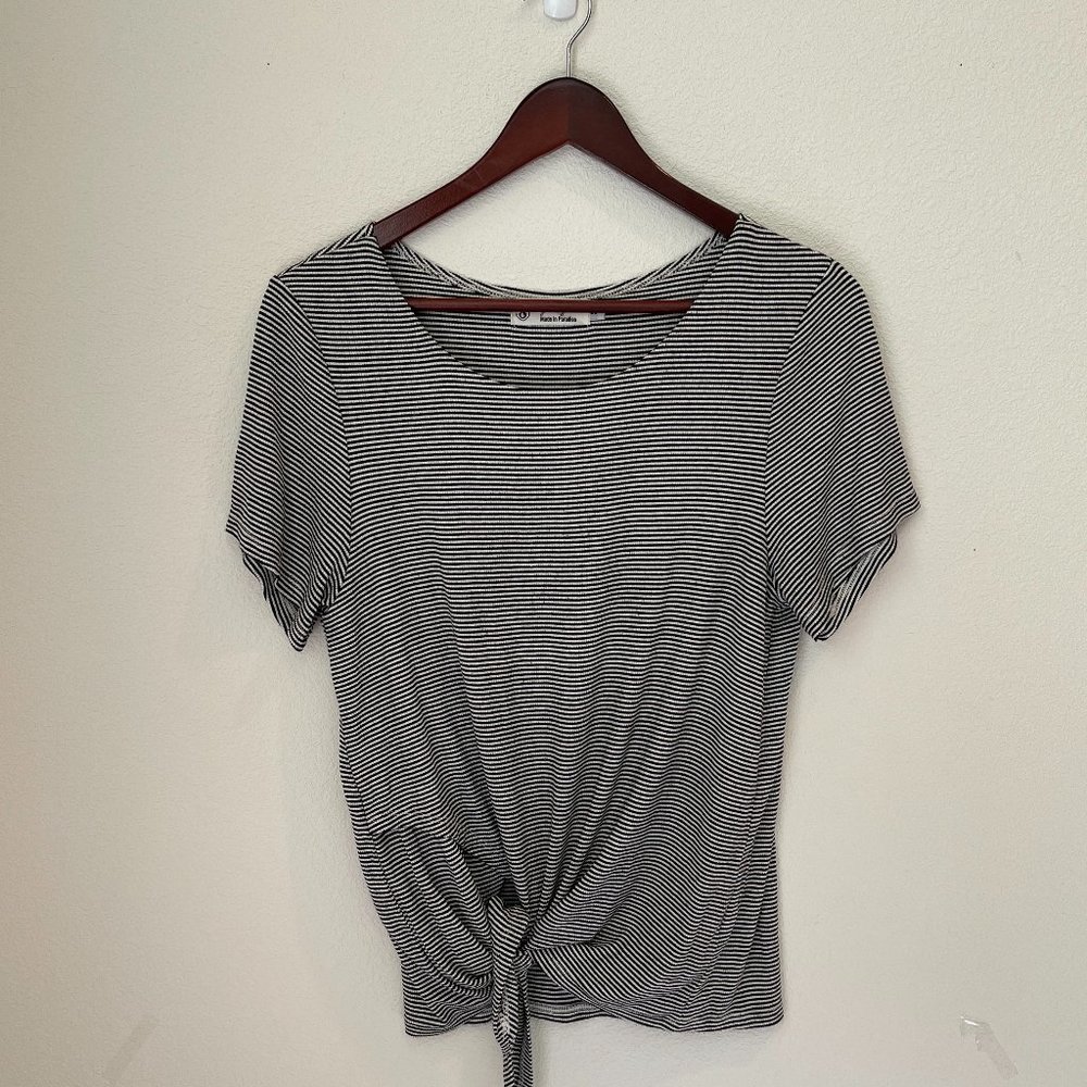 Fighting Eel Stripped Shirt w/Front Tie